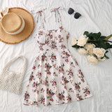 Fond blanc à fleurs