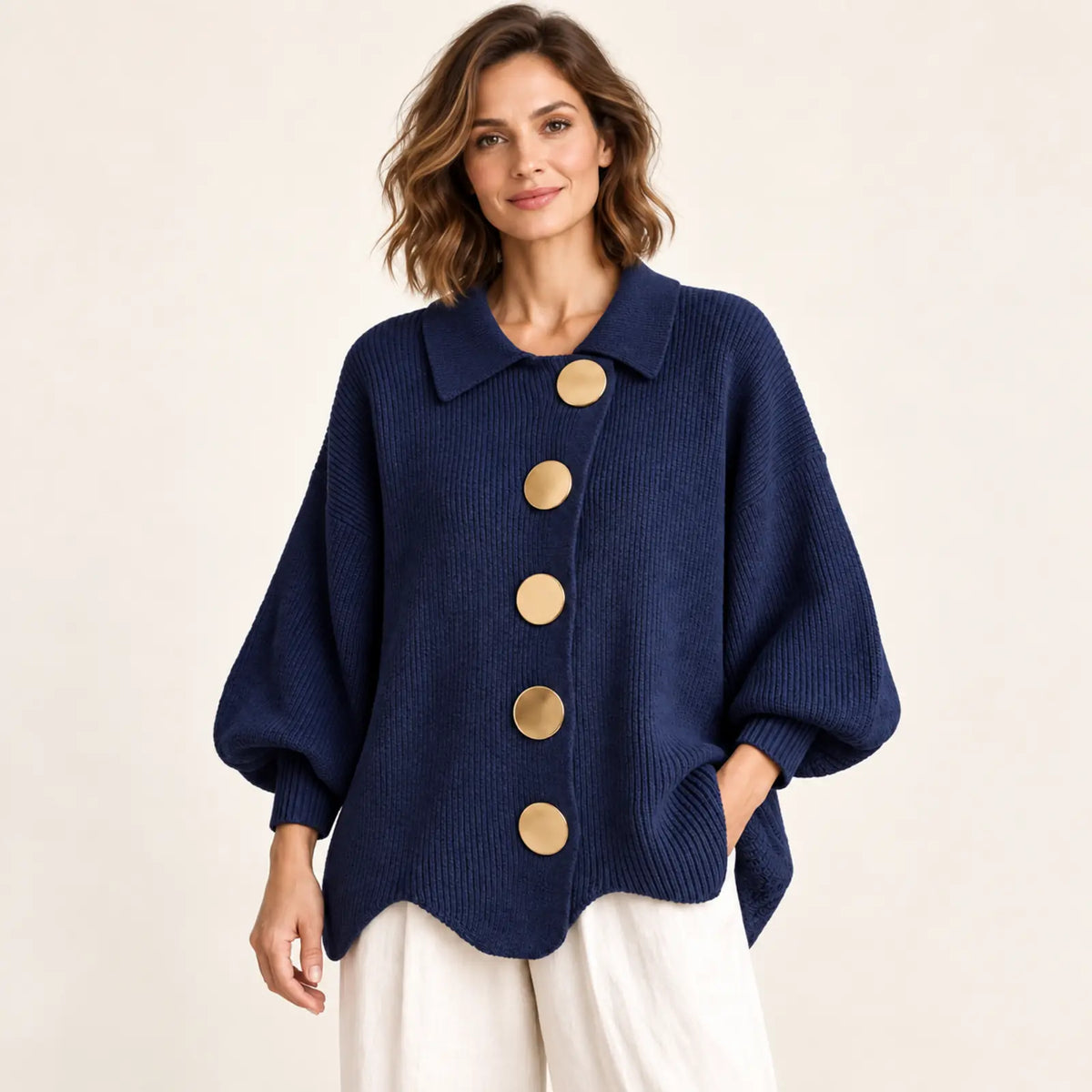 Éloria — Gilet oversize à boutons dorés
